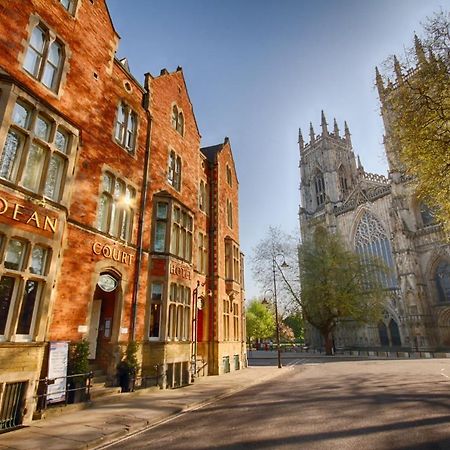 The Dean Court Hotel York Eksteriør billede