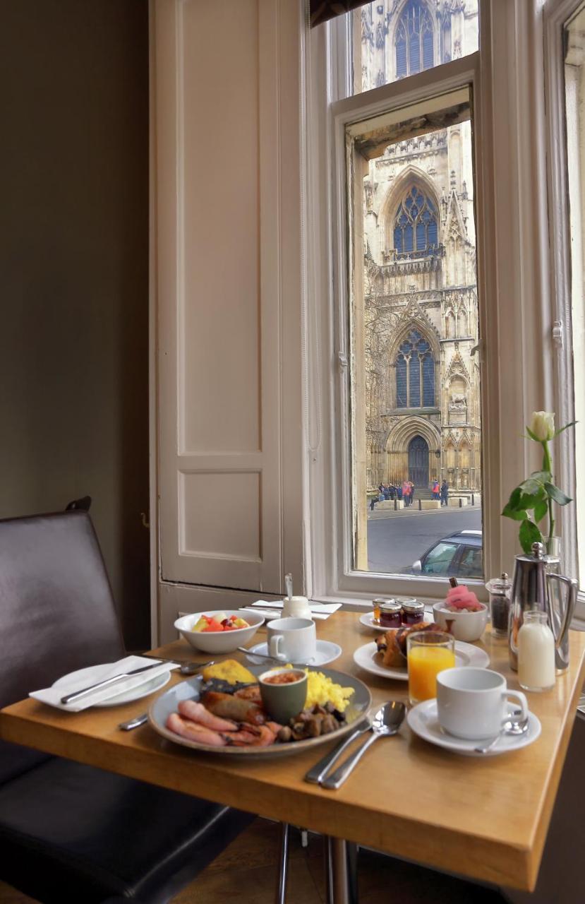 The Dean Court Hotel York Eksteriør billede
